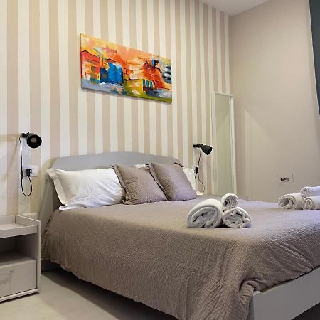 2Naples Rooms Екстериор снимка