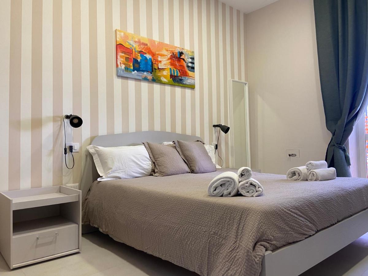 2Naples Rooms Екстериор снимка