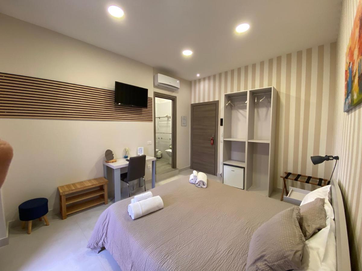 2Naples Rooms Екстериор снимка