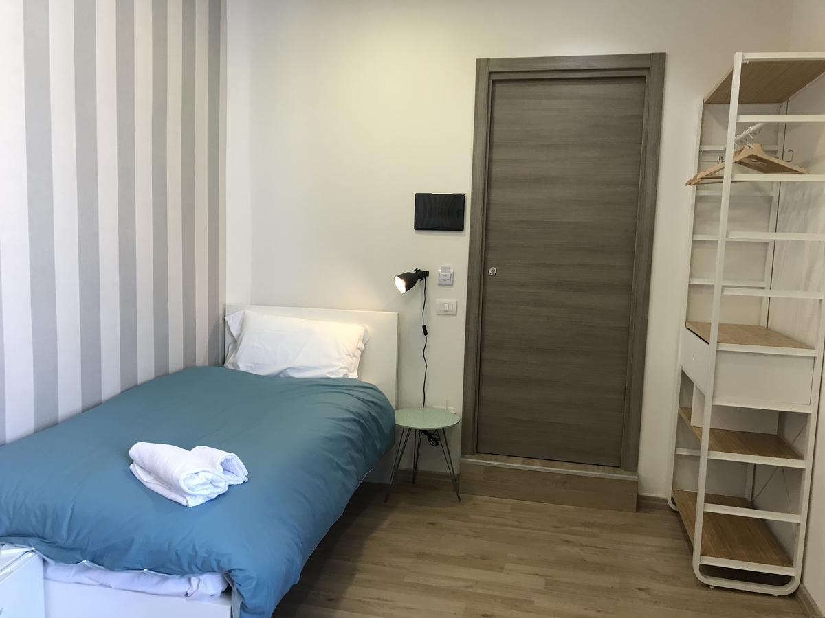 2Naples Rooms Екстериор снимка